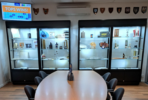 display cabinets - keno area